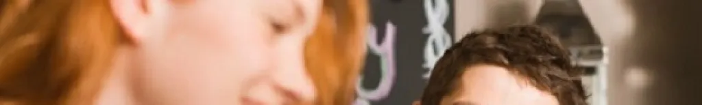 Für Männer: Flirtsignale richtig deuten